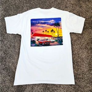 Classic IN N OUT T-SHIRT